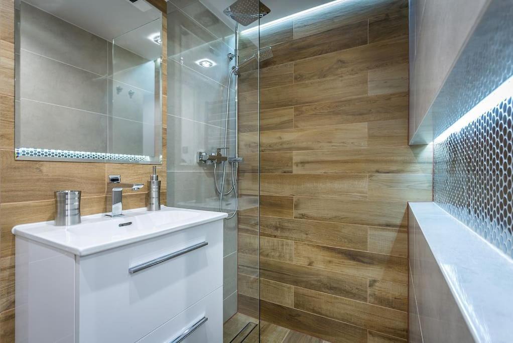 Cozy Stay Apartment - Kazimierz Krakkó Kültér fotó